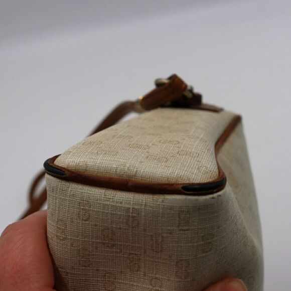 Gucci Vintage Micro GG Monogram Coated Canvas Crossbody Handbag - Picture 6 of 16